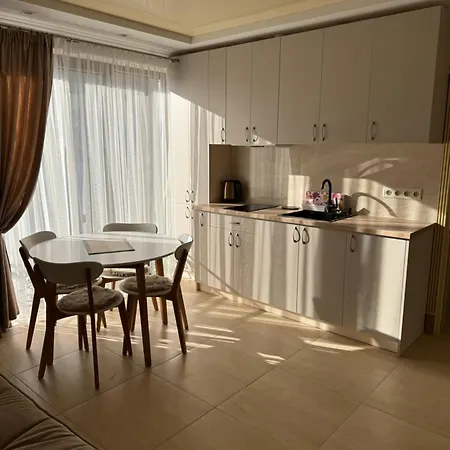 Aparthotel Guest Polyana (Transcarpathia)