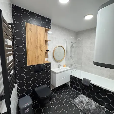 Guest Aparthotel