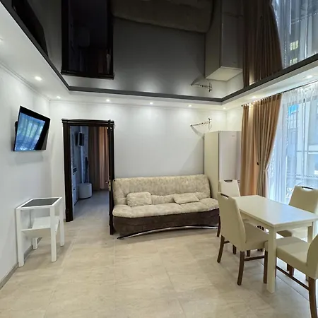 Aparthotel Guest 3*