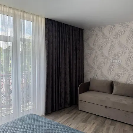 Guest Aparthotel 3*