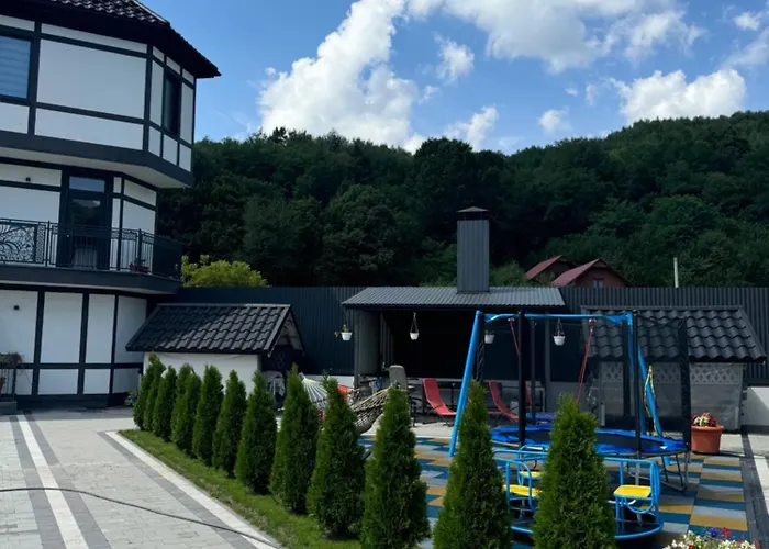 Hotel apartamentowy Guest Polyana (Transcarpathia)